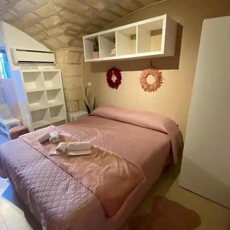 Nocleg ze śniadaniem Milo's Ll *